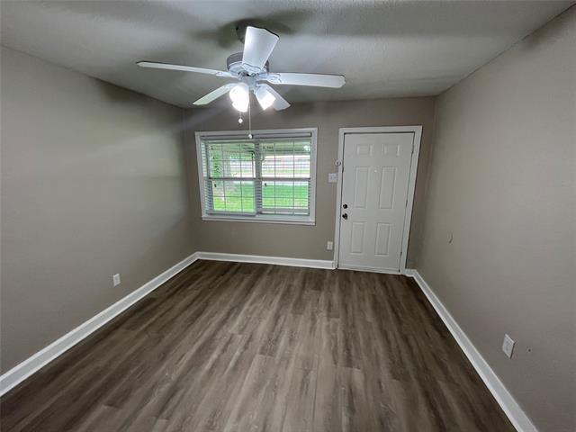 Foto del edificio - 1316 N Prairie Creek Rd