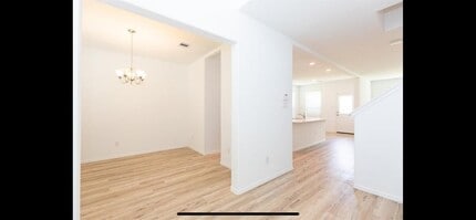 Building Photo - 19044 Pinewood Grove Trl