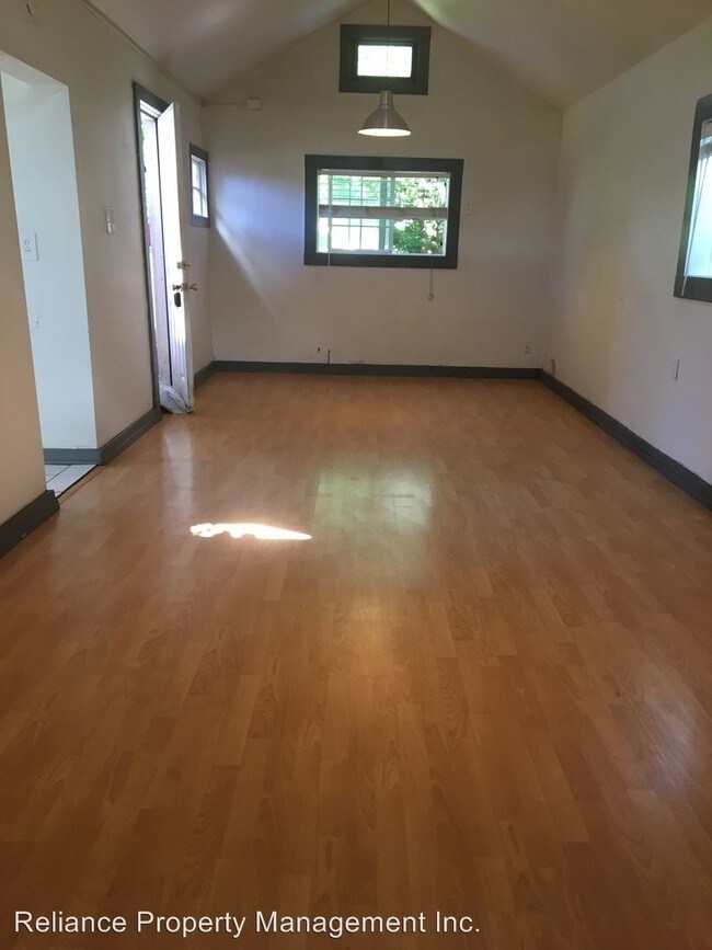 Foto del edificio - 3549 SE 66th Ave