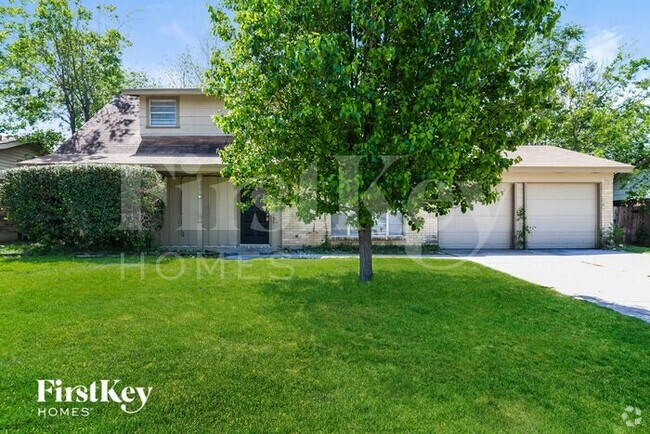 Building Photo - 217 Rancho Dr