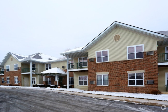 Building Photo - Lincoln Court Senior Apartments