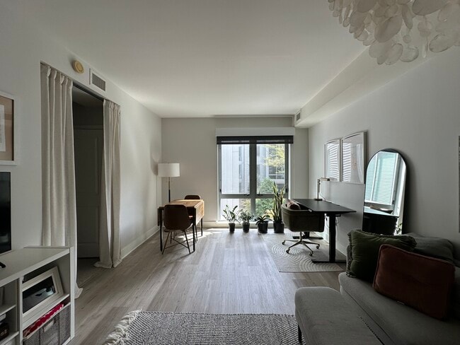 Photo - 4101 Albemarle St NW Apartment