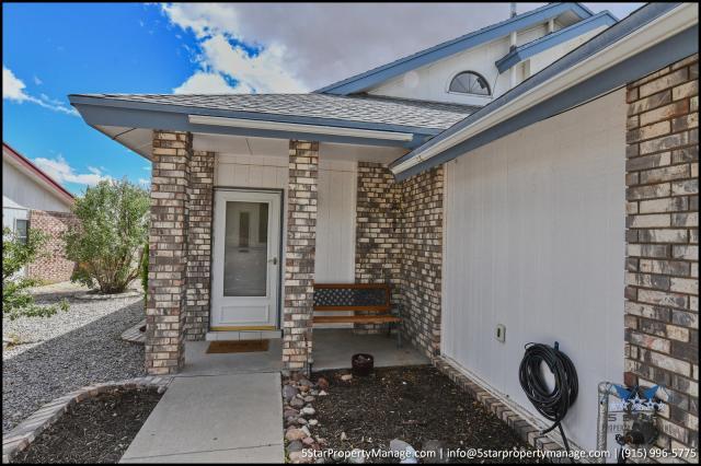 Building Photo - 3 bedroom in El Paso TX 79934