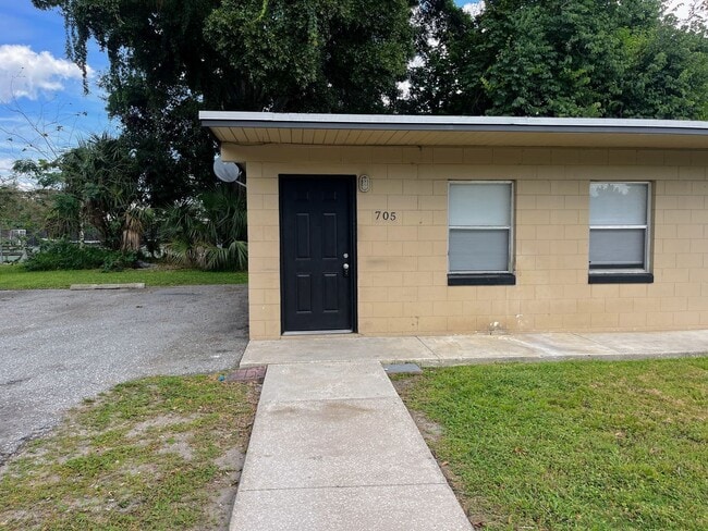 Foto del edificio - 705 Boston Ave