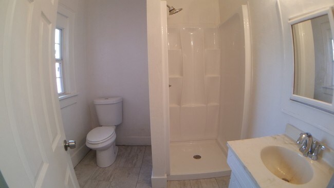 Foto del edificio - 124 SW 23rd St