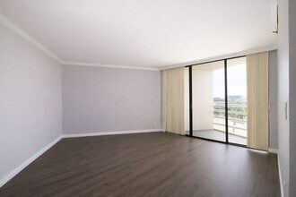 Building Photo - 3525 Sage Rd