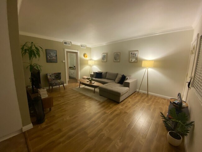 Foto del edificio - 11470 Moorpark St