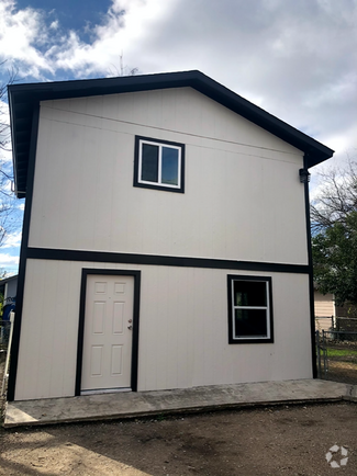 Building Photo - 438 Pruitt Ave
