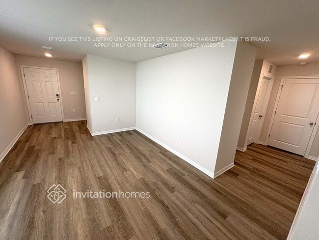 Building Photo - 10745 Hidden Banks Gln