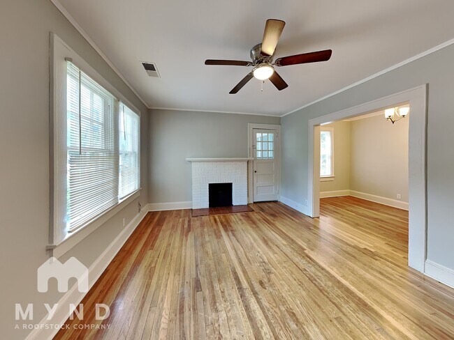 Foto del edificio - 785 Palatine Ave SE