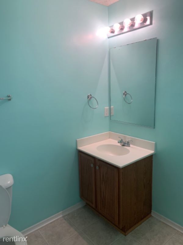 Building Photo - 3 br, 2 bath House - 222 Bellegrove Dr