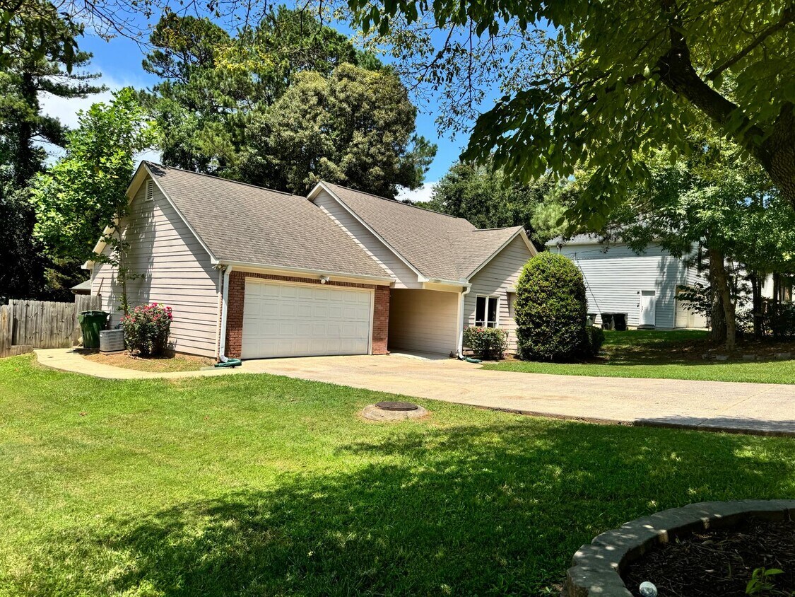 Foto principal - 4262 Apache Dr SE