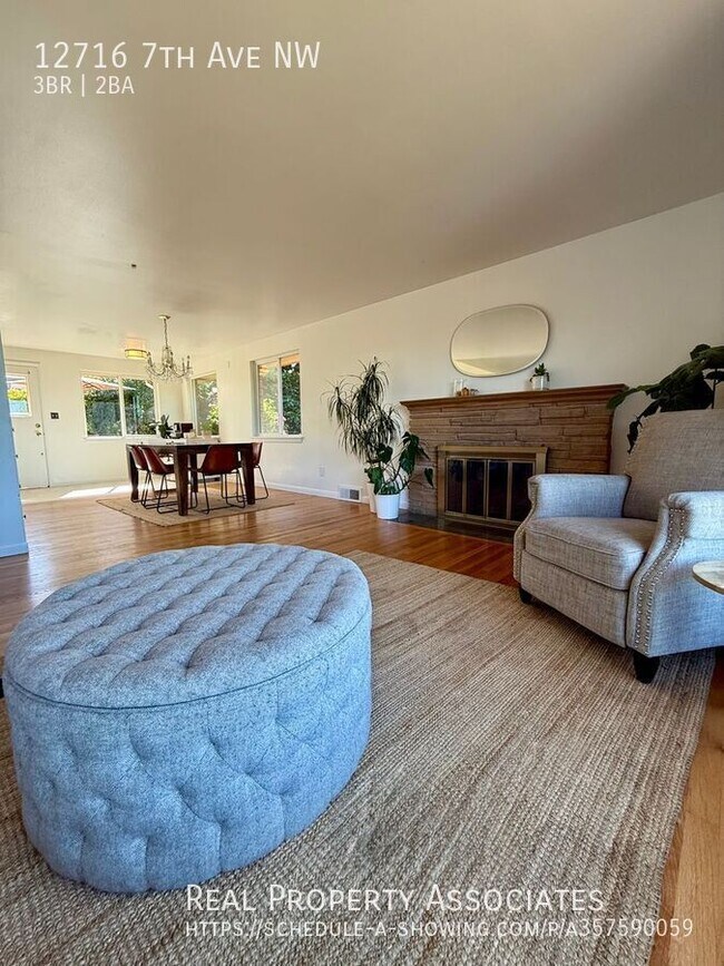 Foto del edificio - 12716 7th Ave NW
