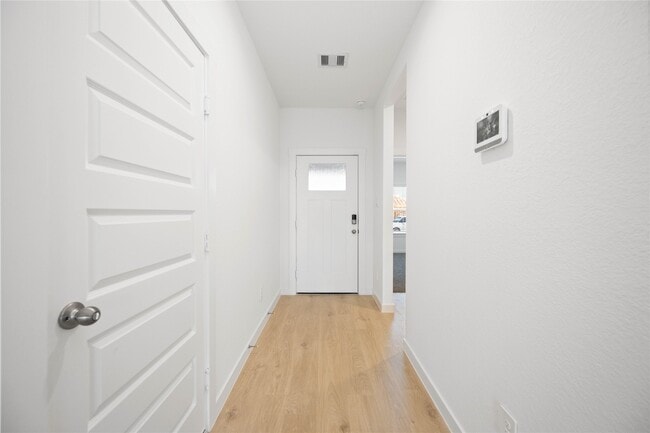 Building Photo - 31622 Farlam Farms Trl
