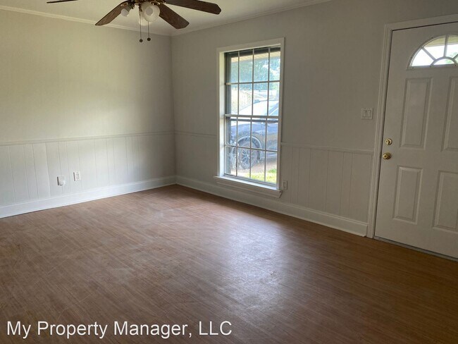 Building Photo - 3 br, 1 bath House - 2809 Rebel Drive