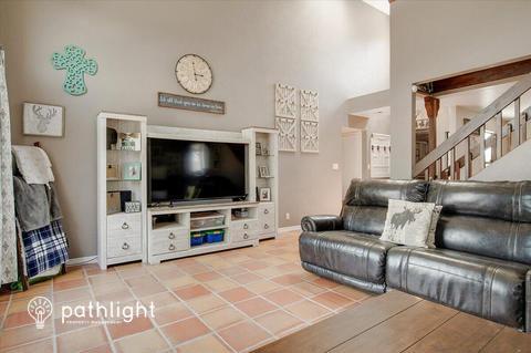 Foto del edificio - 5305 Cheyenne Court NW