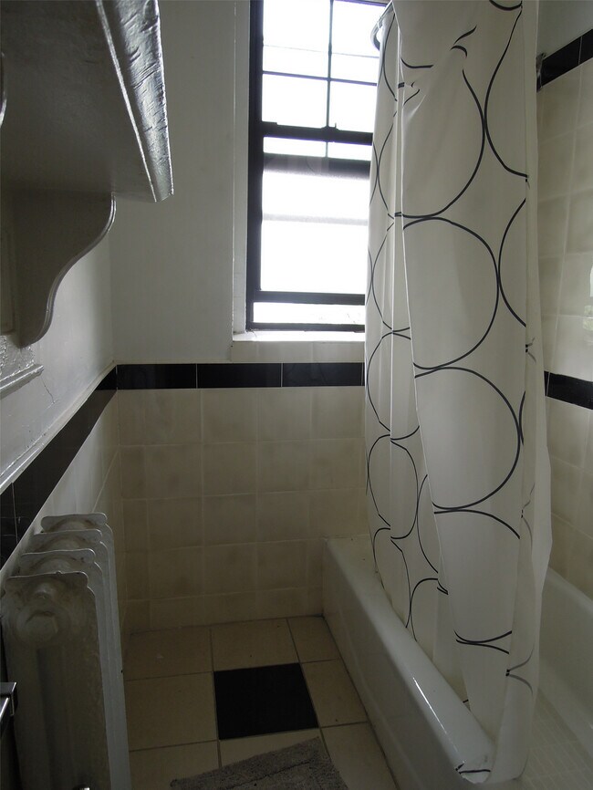 Foto del edificio - 51 Hemenway St