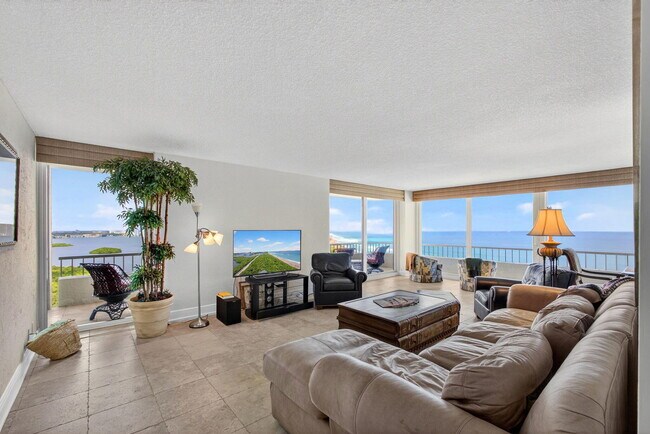 Foto del edificio - 5550 N Ocean Dr