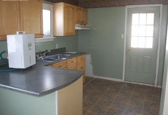 Foto del edificio - 915 Stocker Ave