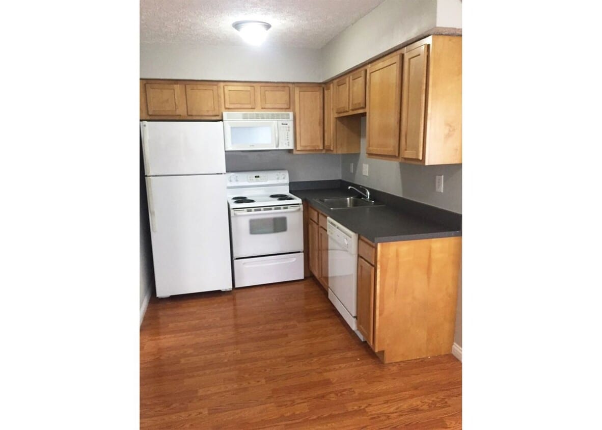 Foto principal - 563 Lowell Ave