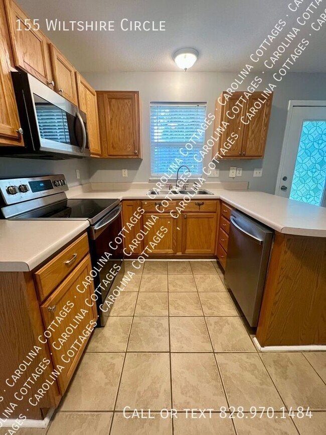 Building Photo - 155 Wiltshire Cir