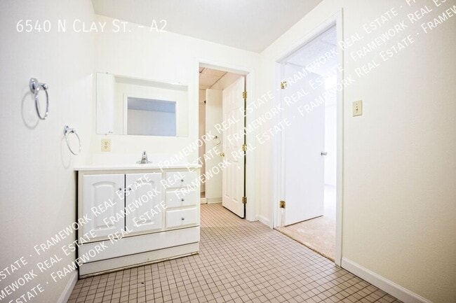 Building Photo - 6540 Clay St