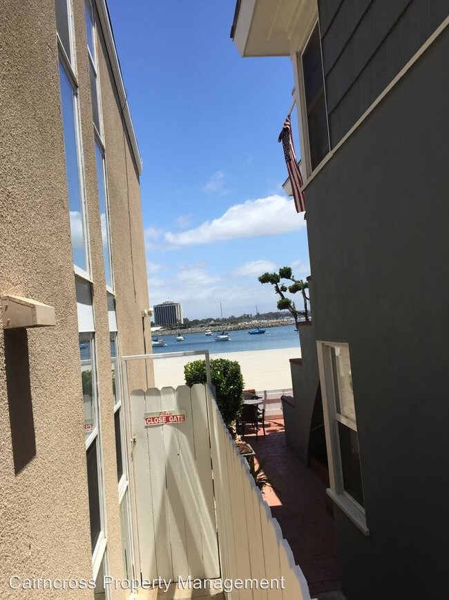 Foto del edificio - 2845 Bayside Ln