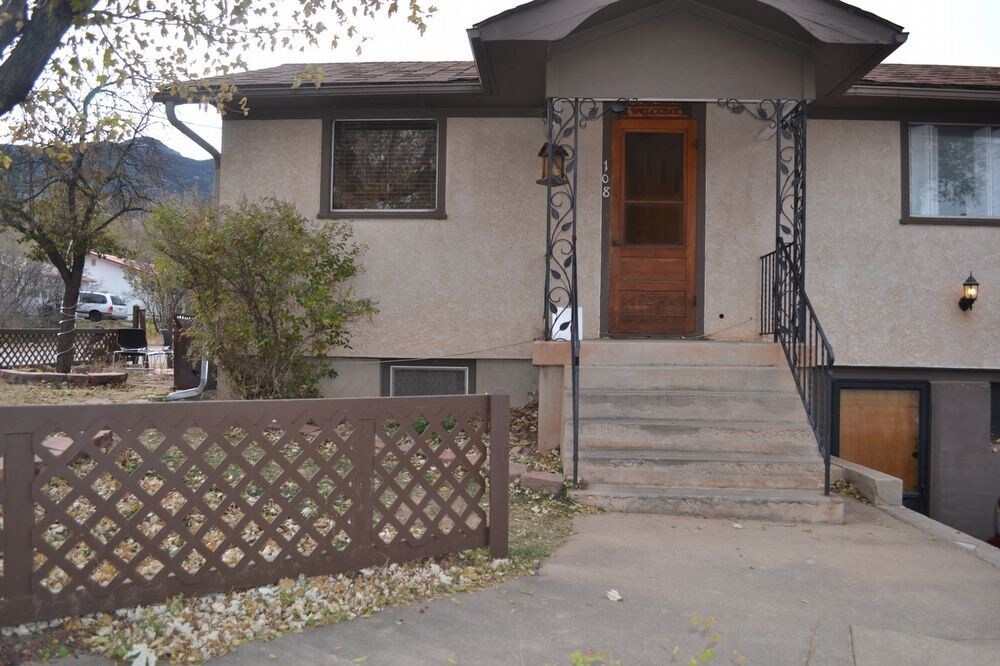 3 Bd/2 Bath in Manitou w/AC Reduced House Rental in Manitou Springs