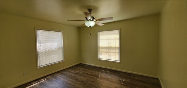Building Photo - 7125 Goforth St