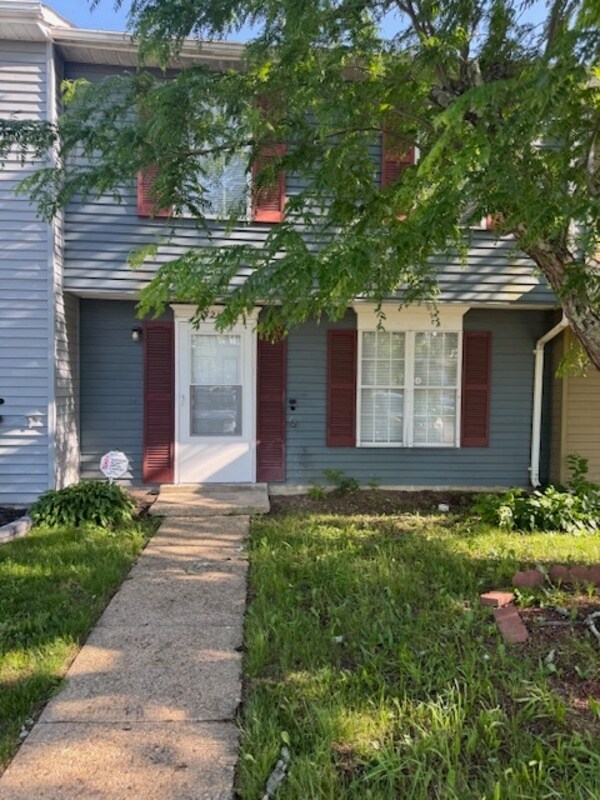 Foto del edificio - 7211 Branchwood Pl
