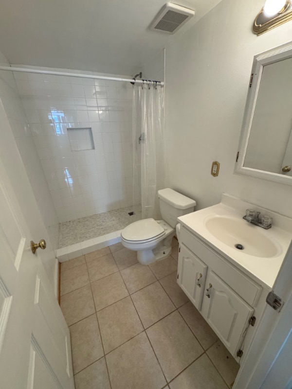 Building Photo - 4606 Jones Bridge Rd