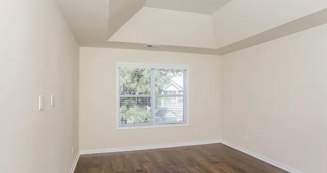 Primary Photo - 151 Greenbank Dr