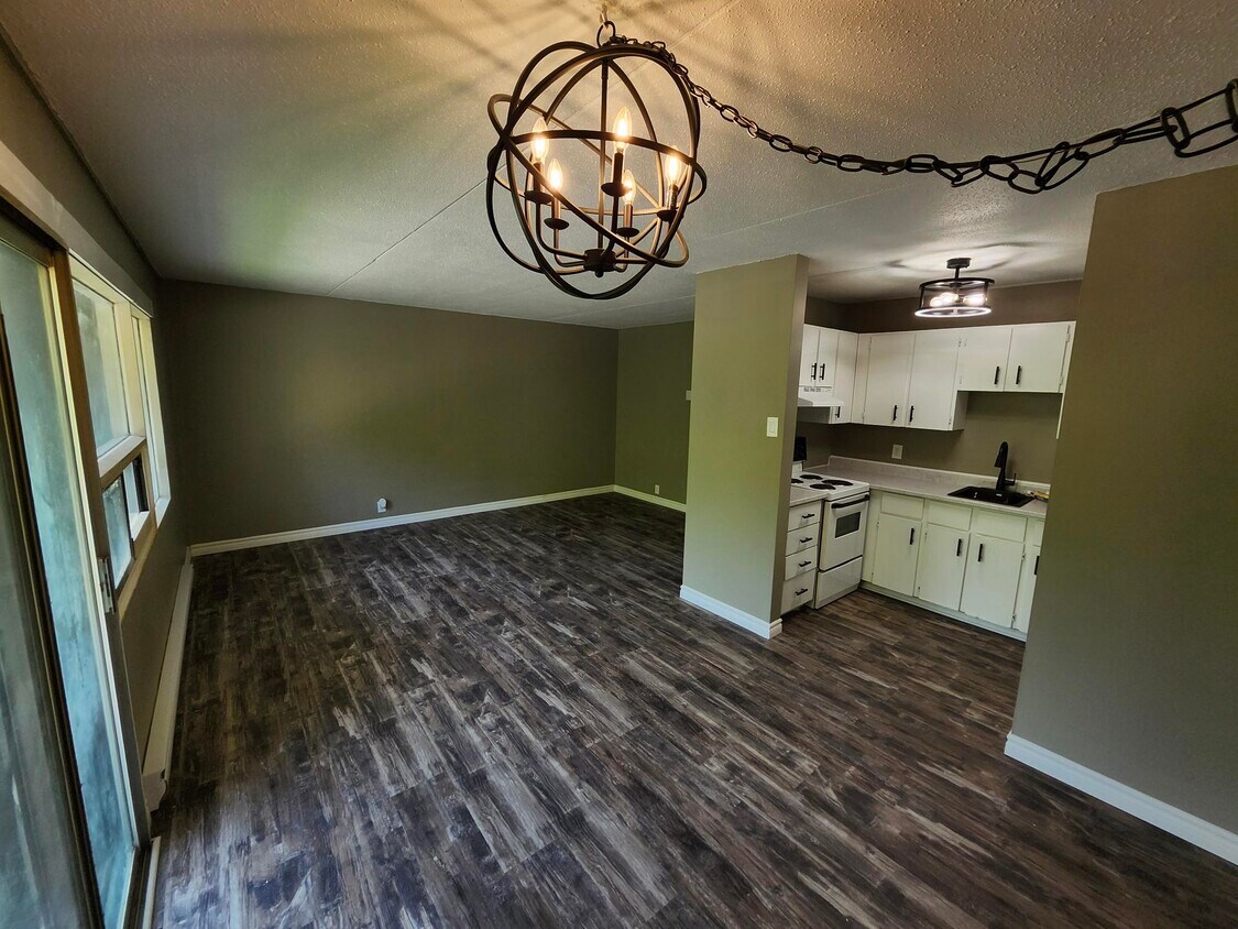 Photo principale - 155 Mystery Lake Dr