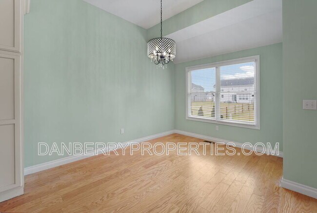Foto del edificio - 14866 Lake Winds Dr