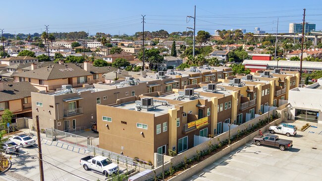 Foto del edificio - 11418 S Inglewood Ave