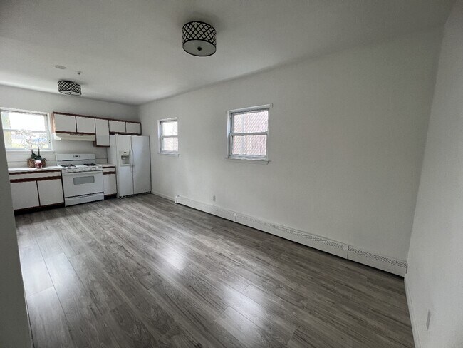 Foto del edificio - 543 Ellsworth Ave