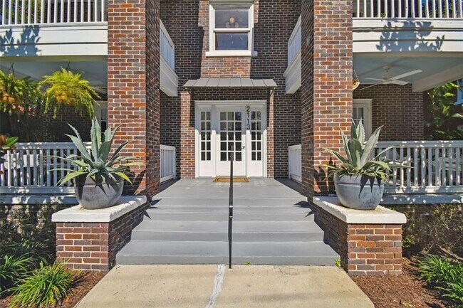 Foto del edificio - 2113 W Southview Ave