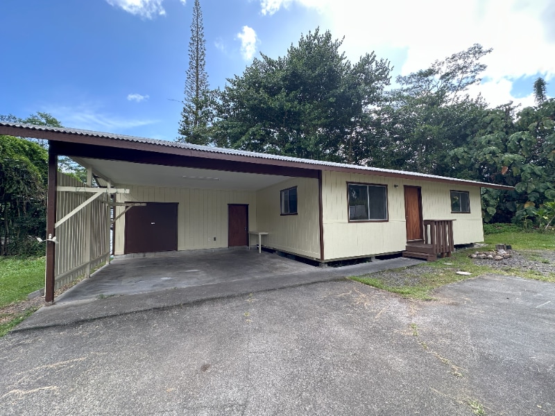 Primary Photo - 15-595-595 Kahakai Blvd