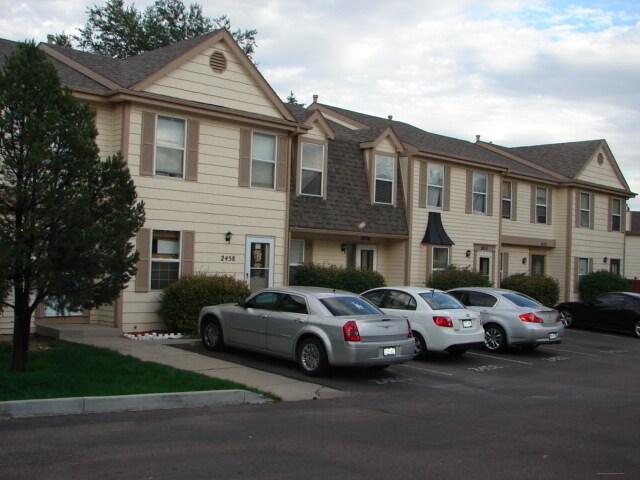Primary Photo - 2456 Lexington Village Ln