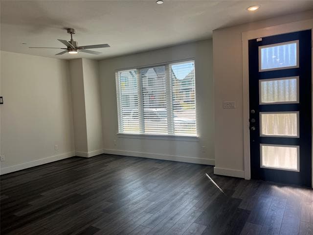 Building Photo - 7701 Reis Ln
