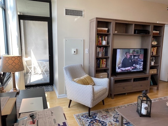 Foto del edificio - 1255 S State St