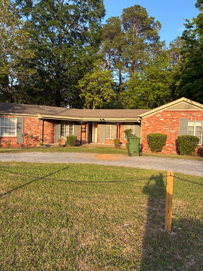 Building Photo - 3515 Norman Bridge Rd