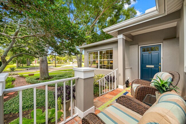 Building Photo - Historic Granada Terrace Home in St. Pete!!