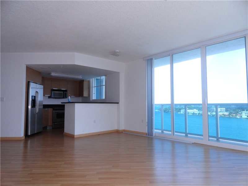 Foto principal - 1881 79th Street Causeway