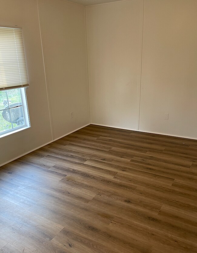 Building Photo - 114B Rendezvous Rd