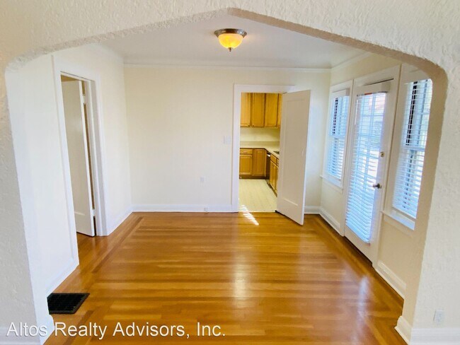 Foto del edificio - 2 br, 1 bath House - 2050 Emerson Street