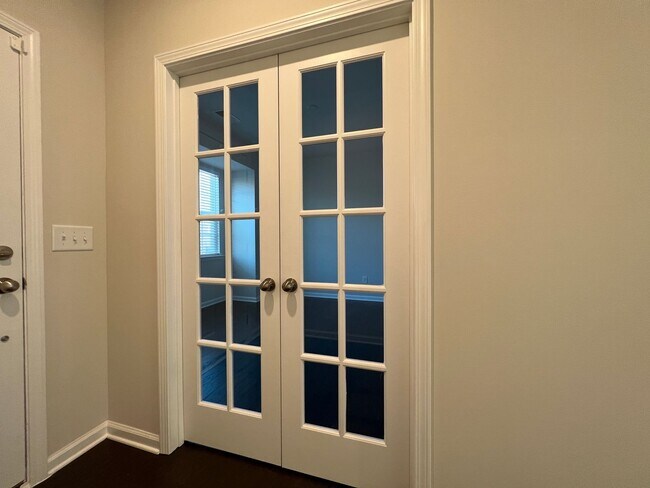 Foto del edificio - 5bd 4.5bath like brand new SFH in Palisades