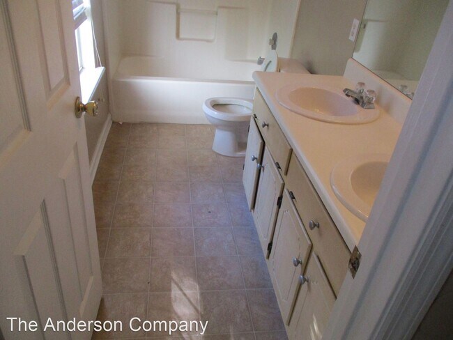 Foto del edificio - 3 br, 2 bath House - 243 Fire Tower Rd
