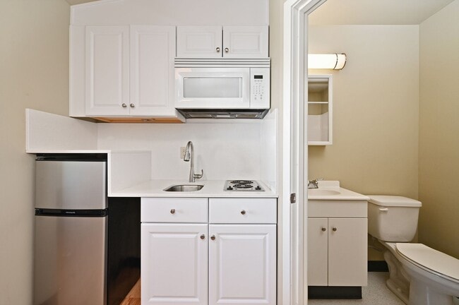 Interior Photo - Aubrey Studios
