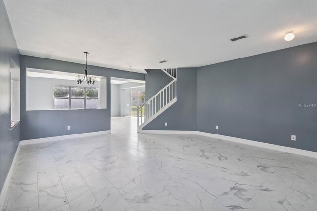Building Photo - 545 1st Cape Coral Dr
